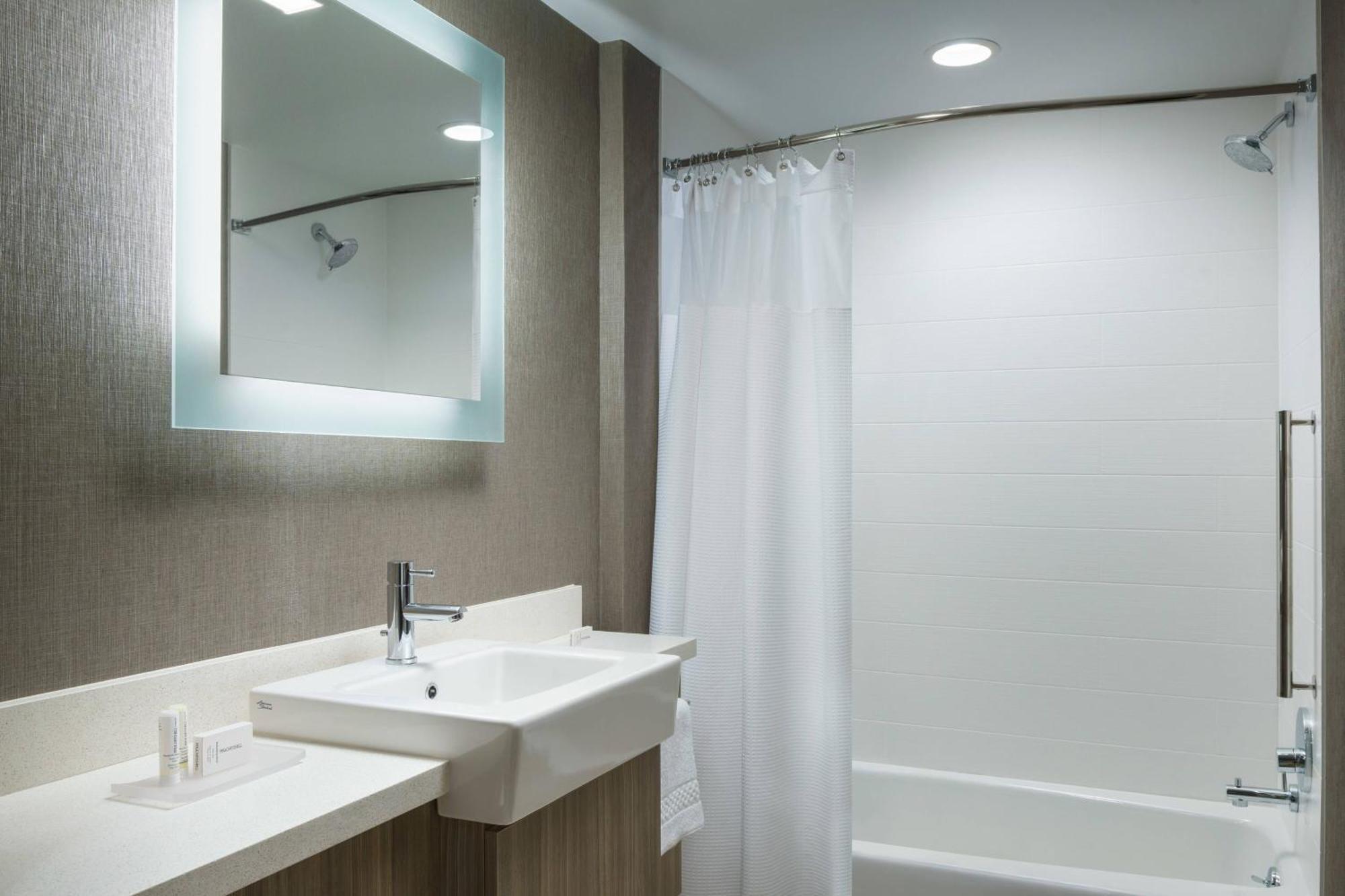 Springhill Suites By Marriott Philadelphia West Chester/Exton Exterior foto